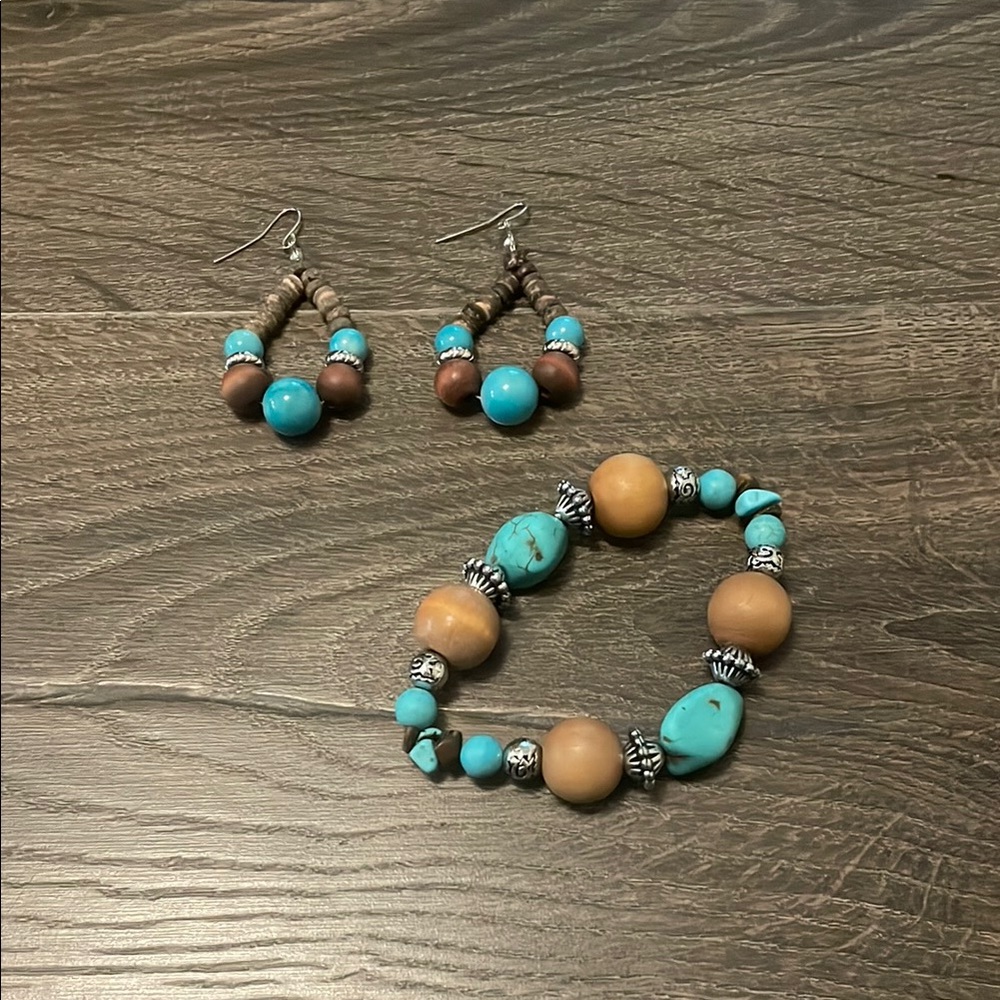 Turquoise and Brown Beaded Jewelry Set, Earrings and Bracelet